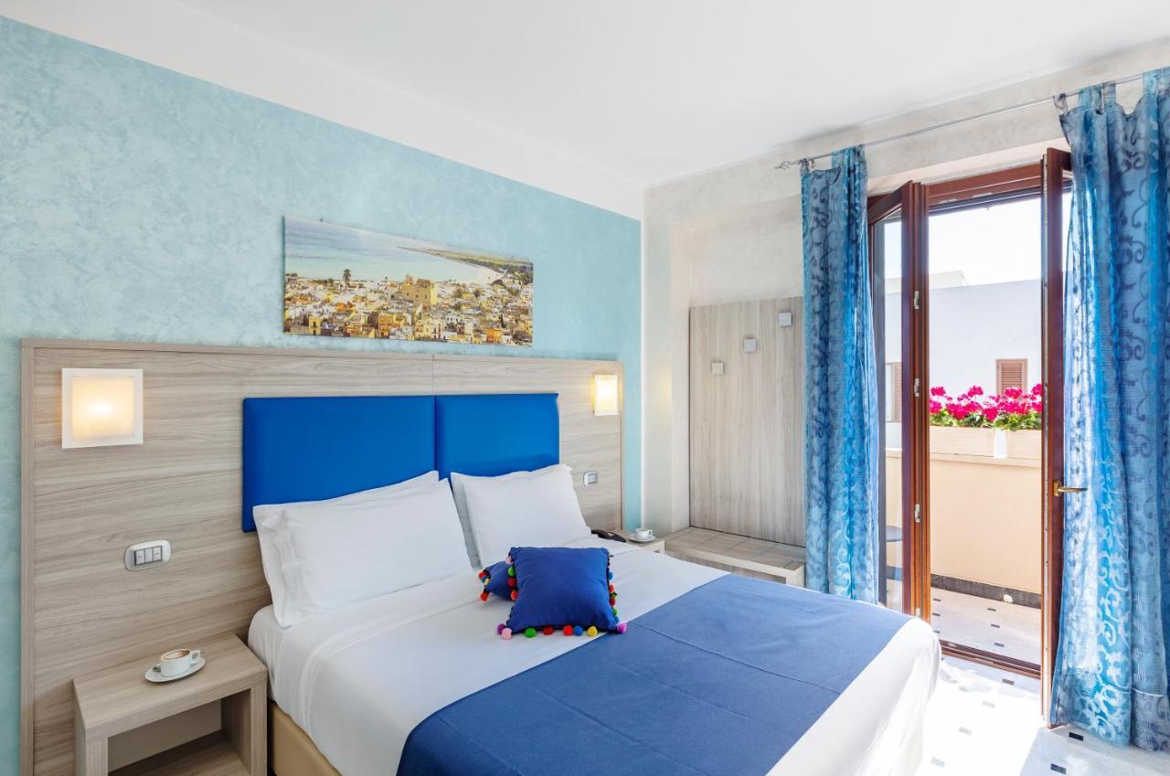 Hotel Piccolo Mondo سان فيتو لو كابو المظهر الخارجي الصورة